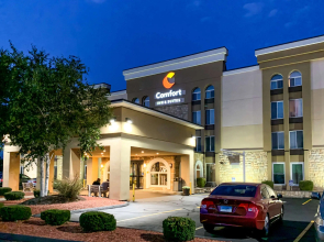 Comfort Inn & Suites East Hartford - Hartford