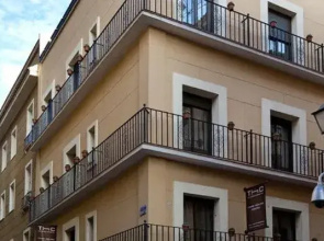 Km1 Tirso de Molina Apartments