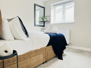 Citrine Apartment 4 in Newmarket