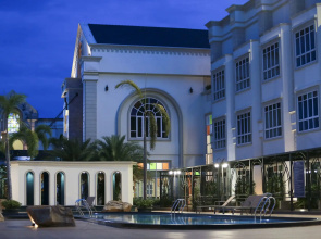 Erawan Hotel