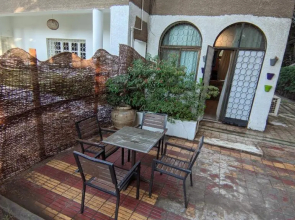 private entrance studio with private garden