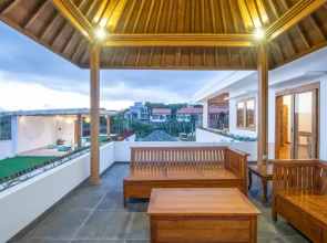Breeze Opulent 6 BR in With Ocean View 5 Mins to Savaya