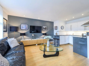 Mosspark Boulevard Exec Apartment i Free Parking