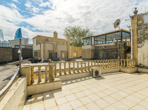 Old City 3 Room Lux Home