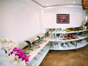 New Space Hotel Airport