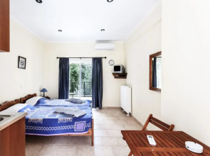 Despina studios and rooms