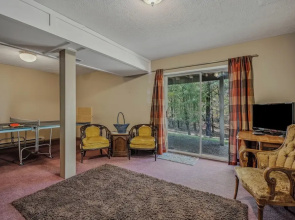 Mountain View Hideaway- A Fun Time Away!