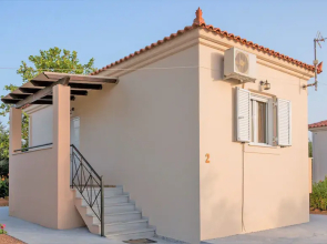 Lagouvardos Apartments