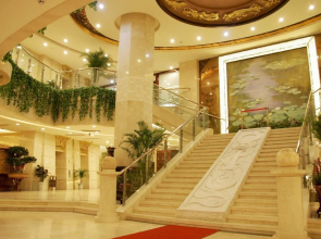 Luoyang Yingtianmen Xinyuan International Hotel (Luoyi Ancient City)