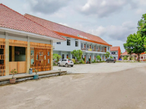 Hotel Karunia PKPRI