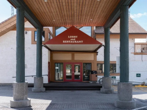 Banff Rocky Mountain Resort