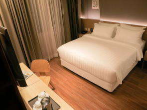 Moonstar Cebu Hotel