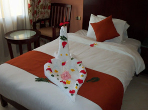 Aquamarine Sun Flower Resort