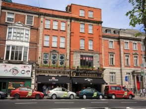 Clifton Court Hotel