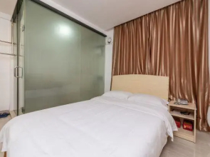 Huaying Business Hostel