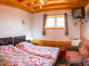 Furkat Guest House