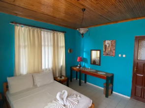 Nihan's Place Hotel