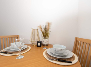 2 Quincy House - 1 Bedroom Apartment