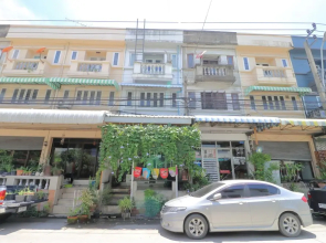 Saen Sabai Hostel