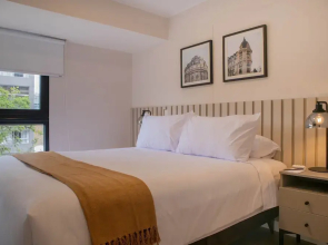 w Bright 1BR w Balcony in Miraflores