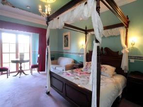 Hatchers Richmond Manor