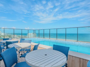 St dio com Wi-fi pr Ximo do mar com Vista Incr vel