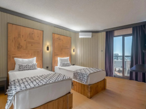 Jura Hotels Ada Beach Kuşadası