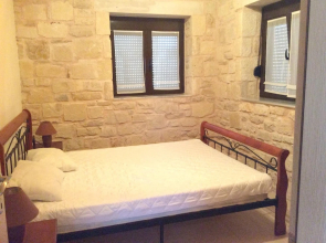 House With 2 Bedrooms in Chersonissos, With Wonderful Mountain View, F