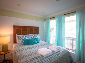 521 Sunsuite