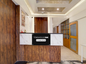 Super Townhouse Oak Arvindo Park Indira Nagar Formerly Rama Inn