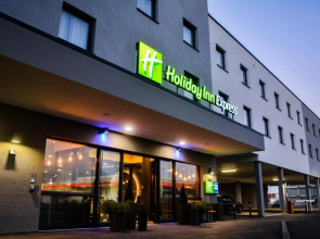 Holiday Inn Express Munich Olching by IHG