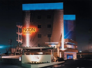 Hotel Noon