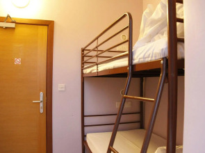 Rest Up London - Hostel