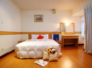 Horng Yi Hotel