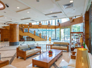 Seaview Gleetour Hotel Shenzhen - East Wing Building