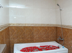 Begonia Nha Trang Hotel