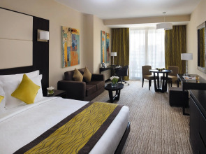 Mövenpick Jumeirah Lakes Towers Hotel