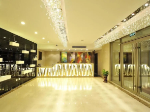 Wanjia Lakefront Hotel Changchun