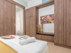 Sirene 1-BR Apt Pool & Gym in Gemmayze
