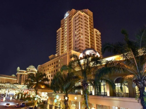 Sunway Resort Suite @ Lagoon & Pyramid