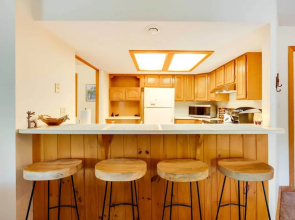 Riverfront Lincoln Condo w/ Patio + Pool Access!