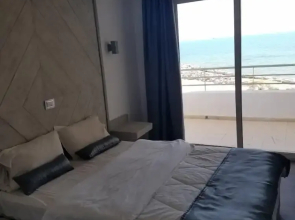 Palm Hotel