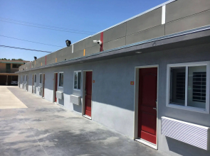 Clover Motel