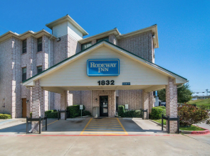 Rodeway Inn Carrollton I-35E