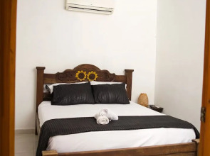 Room-hb3 Double Room With Private Bathro