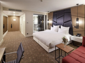 Pullman Istanbul Airport and Convention Center Hotel
