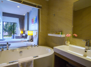 Woraburi The Ritz Resort & Spa