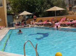 Mert Seaside Hotel