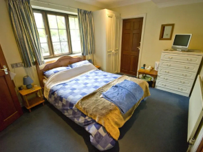 Shire Lodge B&B