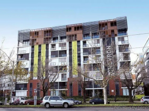 Astra Apartments - St Kilda Rd